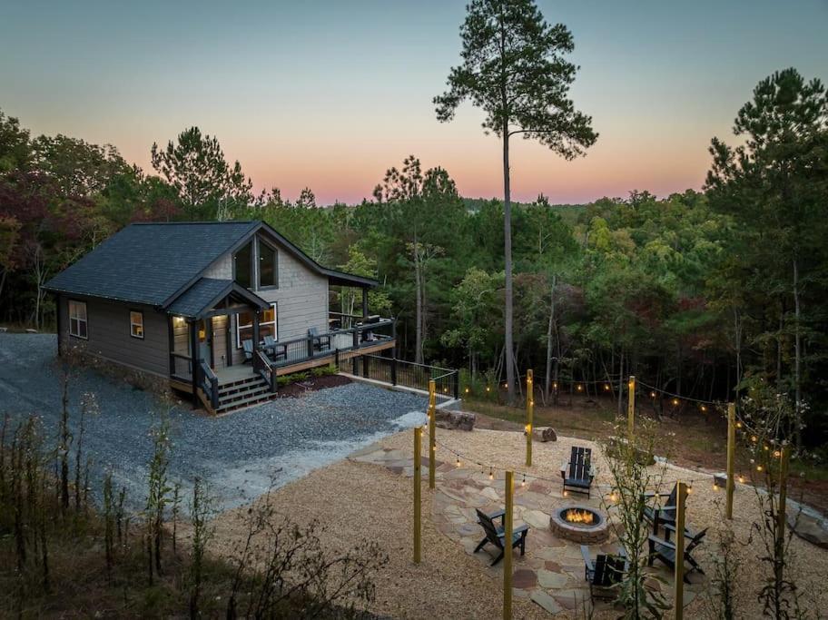 The Llaguna Lodge - New Cabin, Sleeps 10, Fire Pit, Hot Tub, In Blue Ridge , Ga Luaran gambar